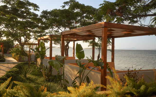 Dirik Surf & Beach Club Hotel