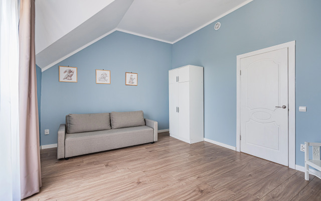 Taunkhaus u morya Private house