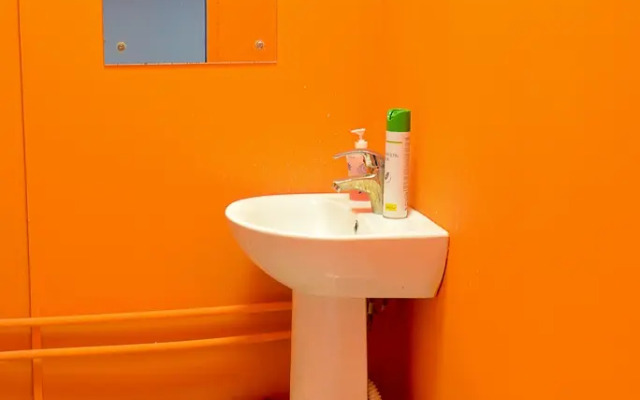 Академ-Хостел