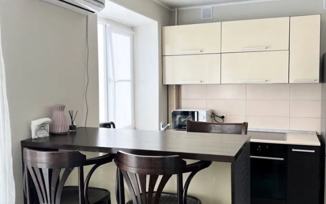 Na Prospekte Lenina, 50 Flat