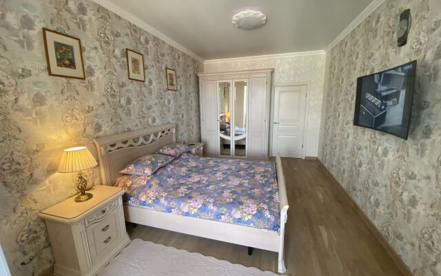197 Primorskaya 1 Apartments