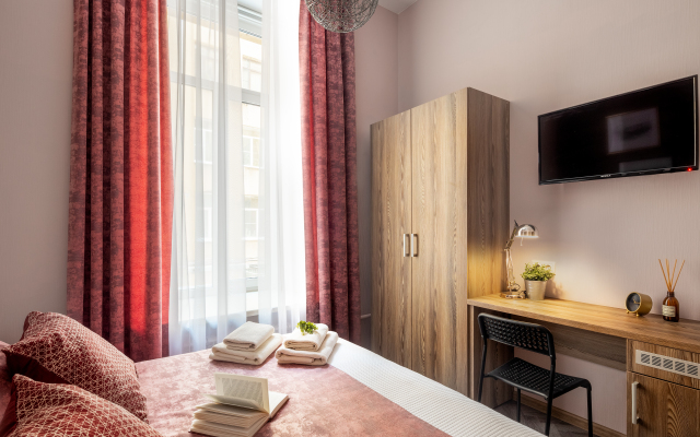 Otelburg Rybinshteina 23 Hotel