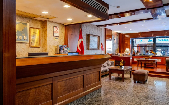 Peak Star Hotel