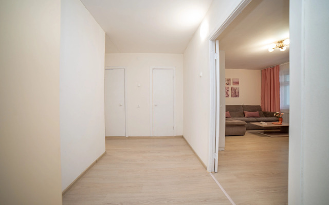 Апартаменты Вилонова 14а Двухкомнатная