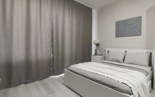 Na Zheleznodorozhnom Prospekte, 14k3 Flat