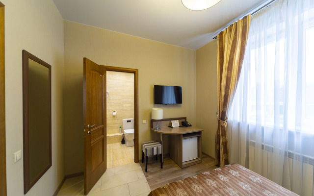 Vip Khaus Hotel