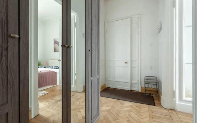 Апартаменты Стандарт с Двумя Спальнями и Камином