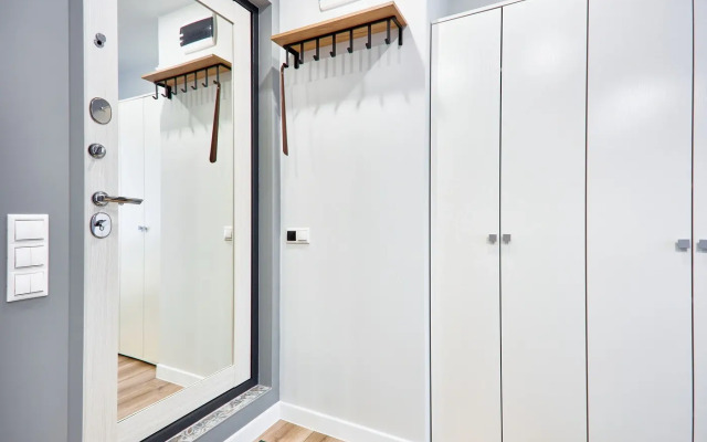 Na 50-Let Oktyabrya 14/6 Apartments