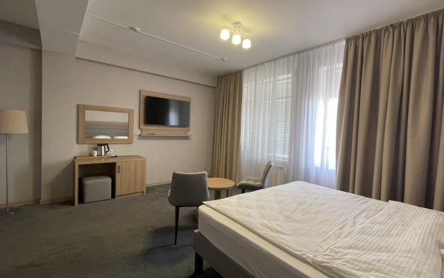 Markaz Hotel