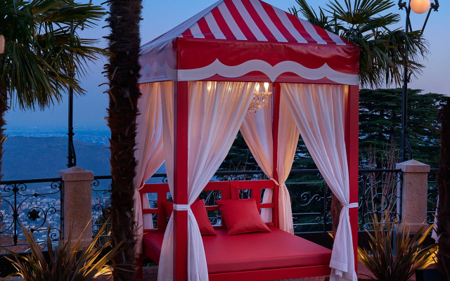 Отель Nuvole Garden