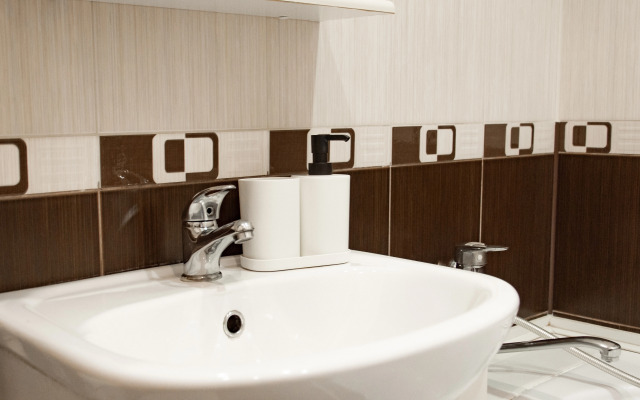 Квартира На Малахова