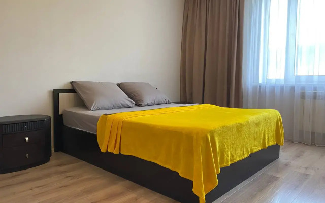 Квартира Просторная 3-к квартира рядом с центром города