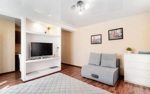 Квартира Уюная студия в новом доме у Иртыша