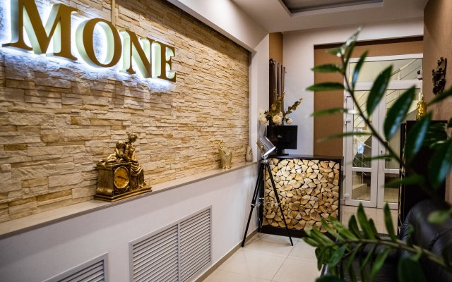Mone Hotel