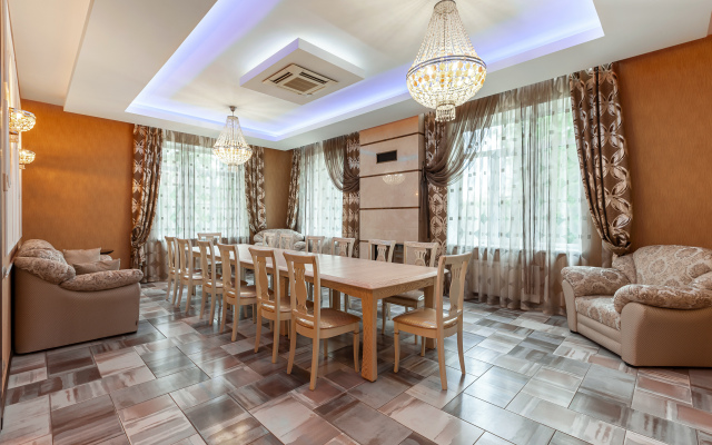 Aleksandrovka-Park Guest house