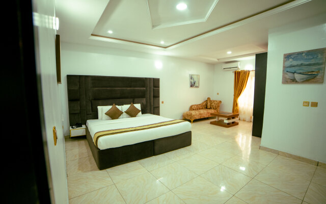 247 Luxury Hotel & Apartment Ajah Hotel