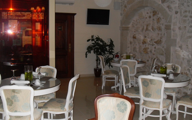 Отель Antica Dimora Suites