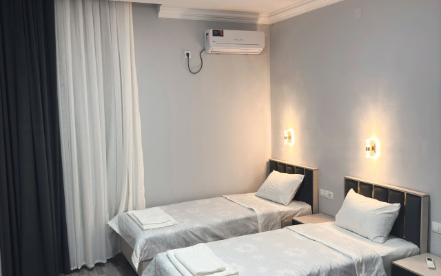 Marmar Hotel