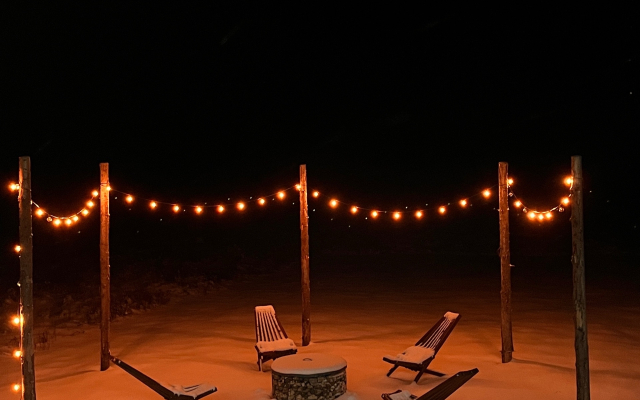 Частный дом  Belov House  с панорамным остеклением у леса