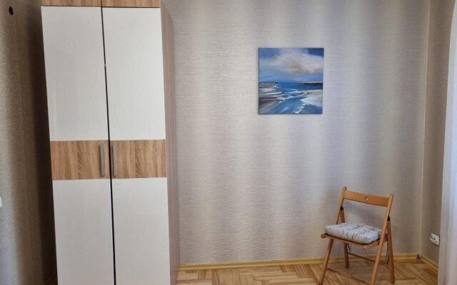 Апартаменты на Художественной