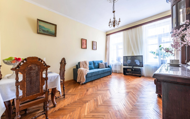 Квартира в центре Санкт-Петербурга