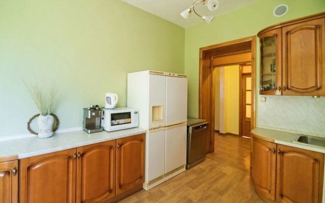 Bolshoy Kottedzh Dlya Vashikh Meropriyatiy Private House