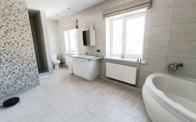 Частный дом на компанию гостей Курорт Пионерский