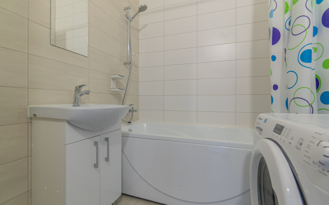 Апартаменты Двухкомнатная Квартира на Мансардном Этаже