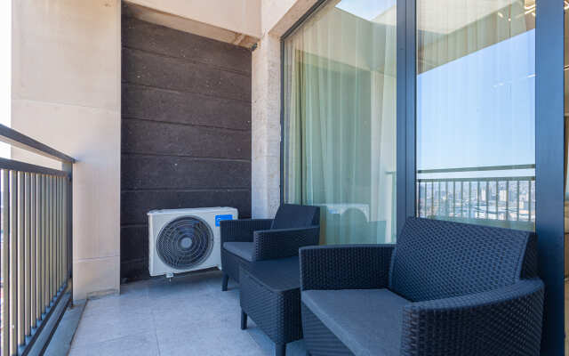 Cavalli studio on Koghbatsi str. 16-175B Flat