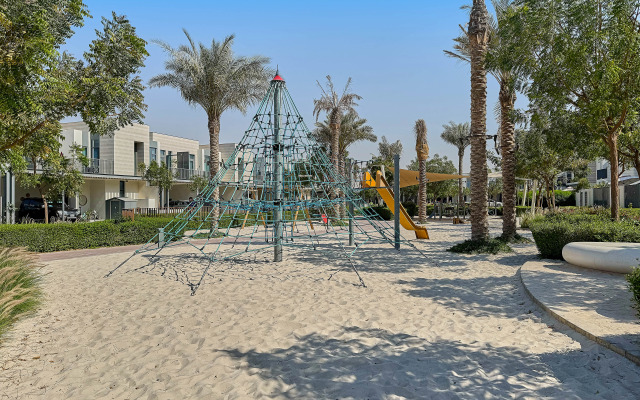 Частный дом Bnbme Sun Villa 4 BDR