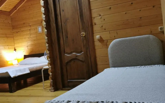 Гостиница Славица