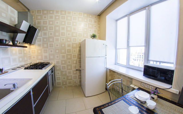 V Literaturnom Rayone Omska Flat