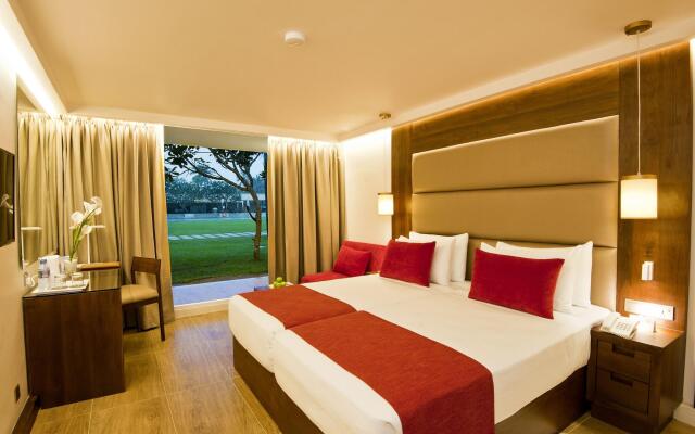 Pegasus Reef Beach Resort