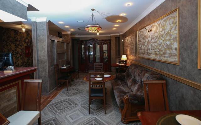 West Inn Hotel Baku