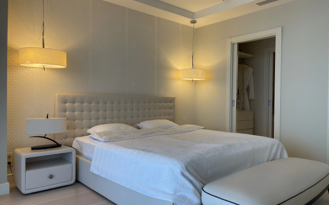 Apartment with sea view