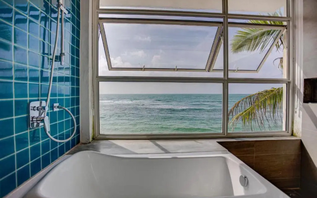 Hikkaduwa Beach Resort Hotel