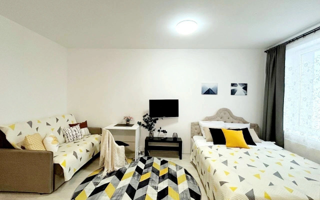 Studiya Okolo Trk Planety I Sk Sukhareva Flat