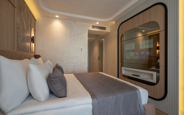 Awen Hotel Lara