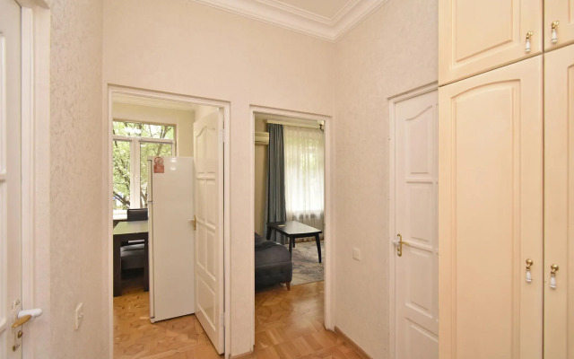 A-13 Apartments