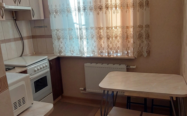V Tsentre Yejska Flat