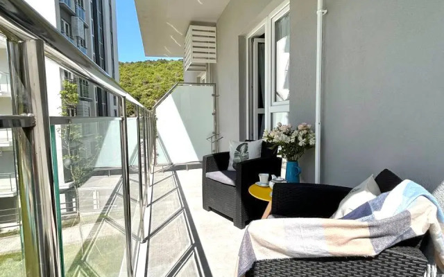 AzurGarden Flat