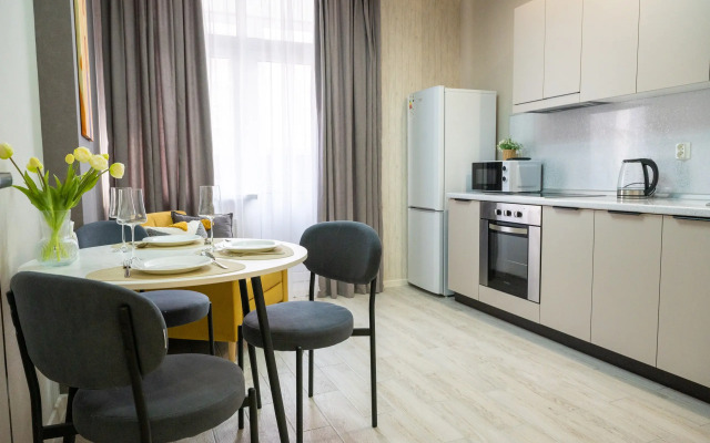 Апартаменты Likehome Orange Вблизи Парка Галицкого