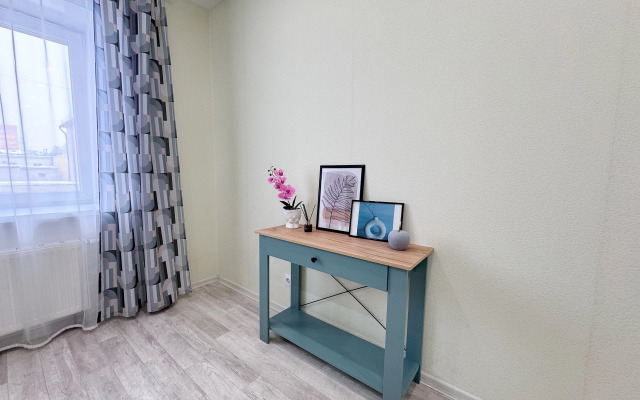 Svetlaya Dvushka Na Moskovskoy 76 Flat