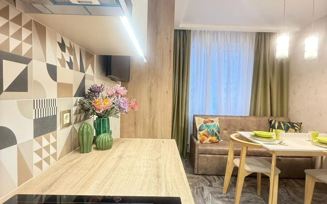 Квартира Луначарского 216