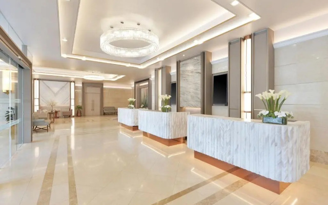 Отель Centre Point Hotel Sukhumvit 10