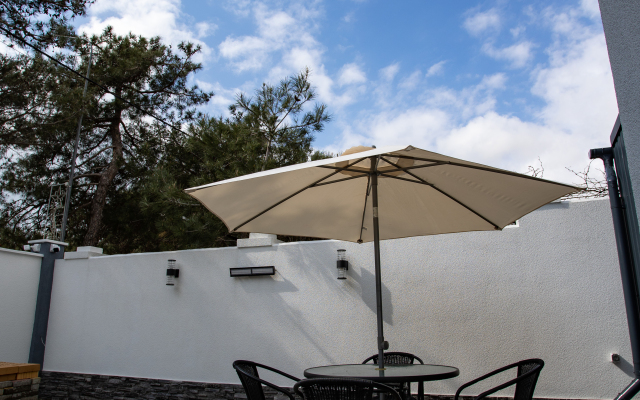 Almaz Guest house