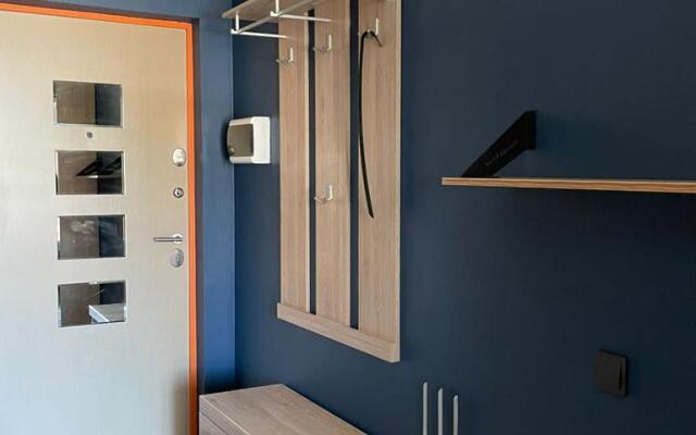 U Metro Parnas 707 Apartment