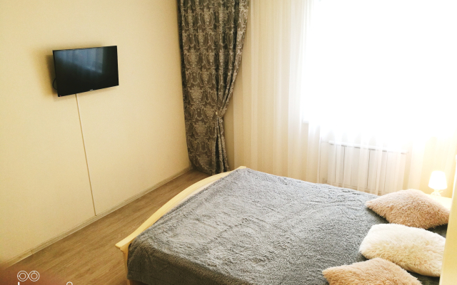 Na Alekseeva s Vidom na Gorod Flat