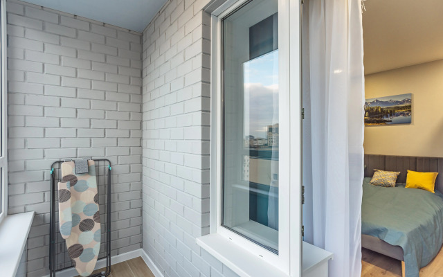 Квартира Студия Бирюза в доме бизнес-класса рядом с ЦГБ