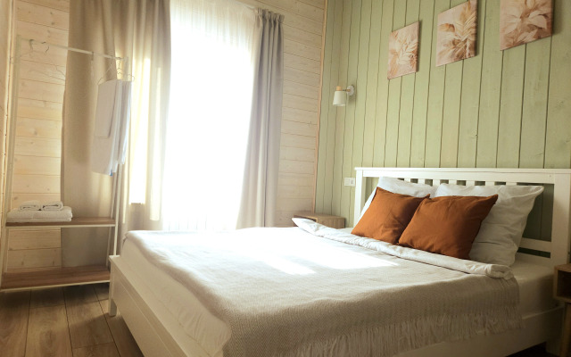 Домик "Сказочный Лес" с гриль-мангалом, костровой и большой сауной